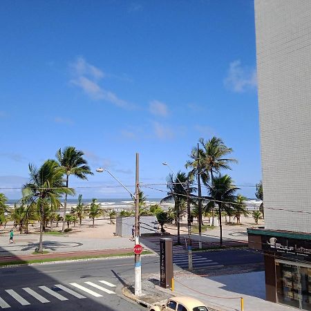 Tiberus Guilherme, Praia Grande Exterior foto